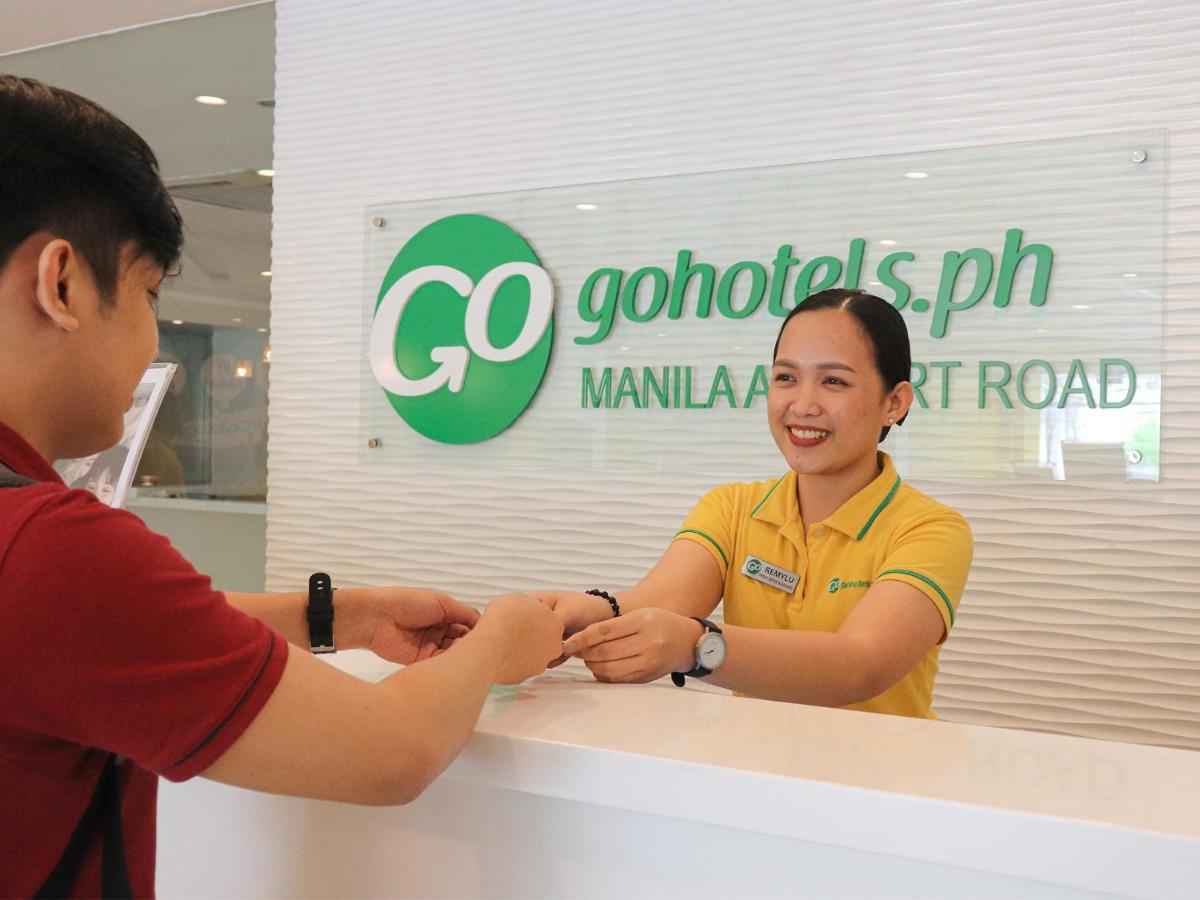 Go Hotels Manila Airport Road Paranaque City Exteriör bild