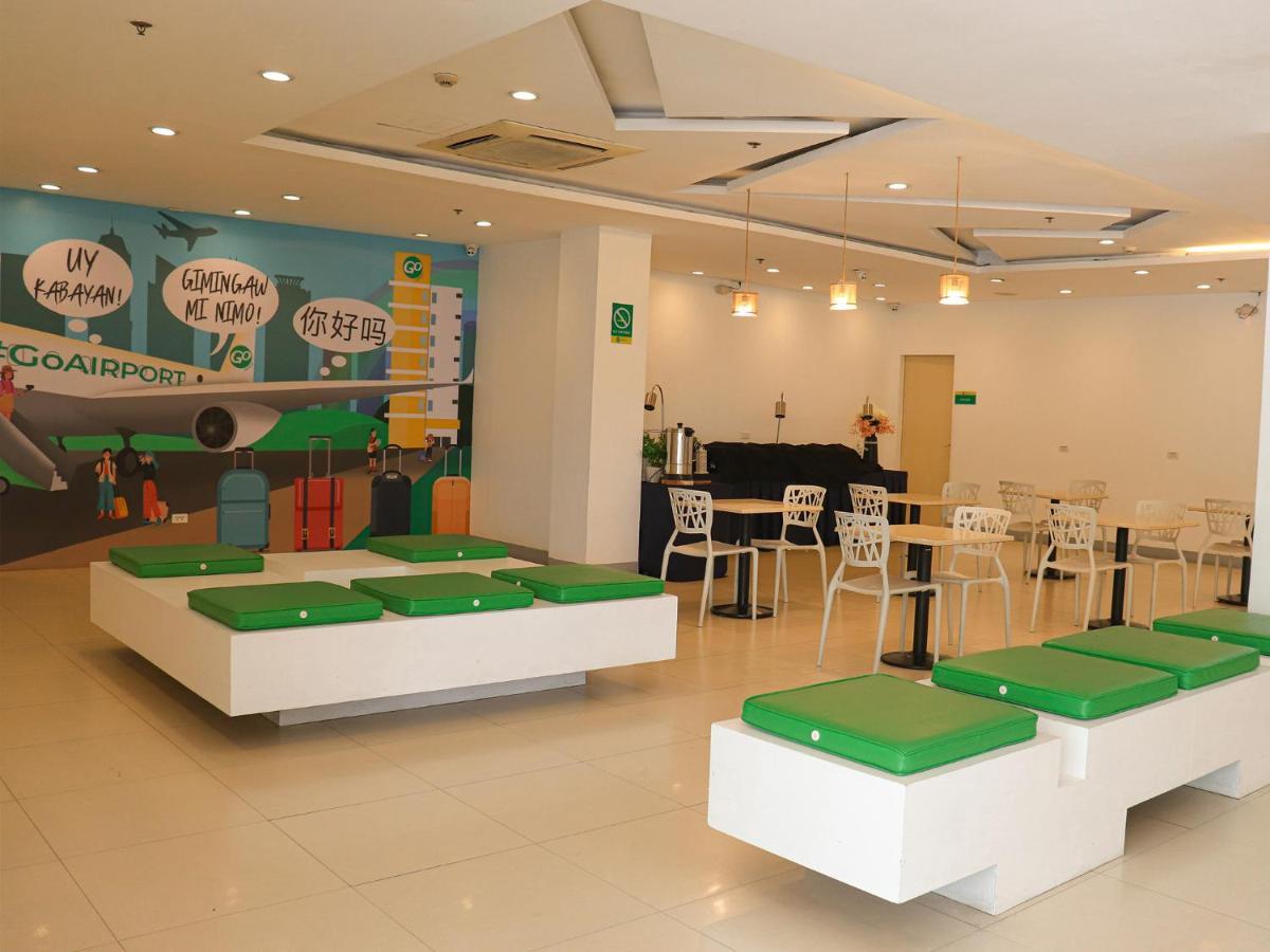 Go Hotels Manila Airport Road Paranaque City Exteriör bild