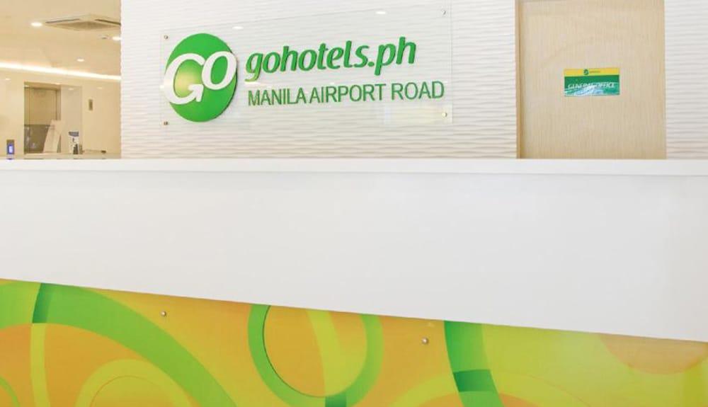Go Hotels Manila Airport Road Paranaque City Exteriör bild