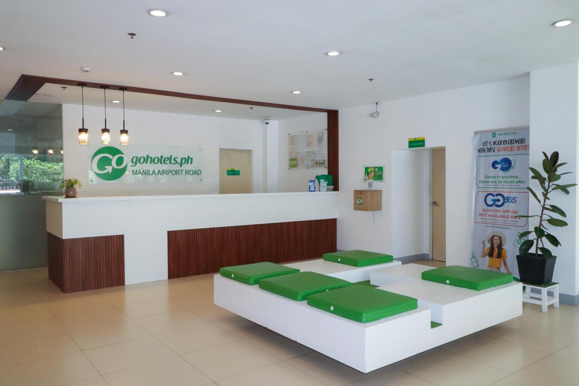 Go Hotels Manila Airport Road Paranaque City Exteriör bild